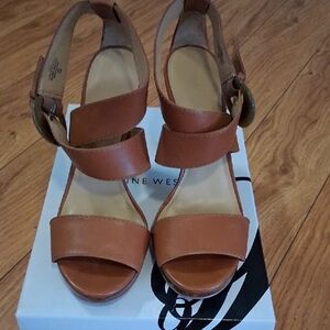 Nine West Women's Brown Strappy Sandals